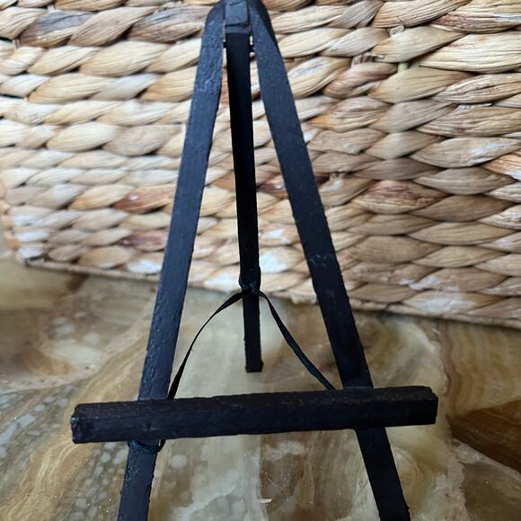 4” hand painted picture & aisle - Picture 4 of 6